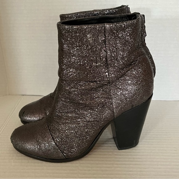 Rag & Bone Women’s Newbury Gunmetal Crinkle Leather Black Ankle Bootie 6.5 - Picture 2 of 15
